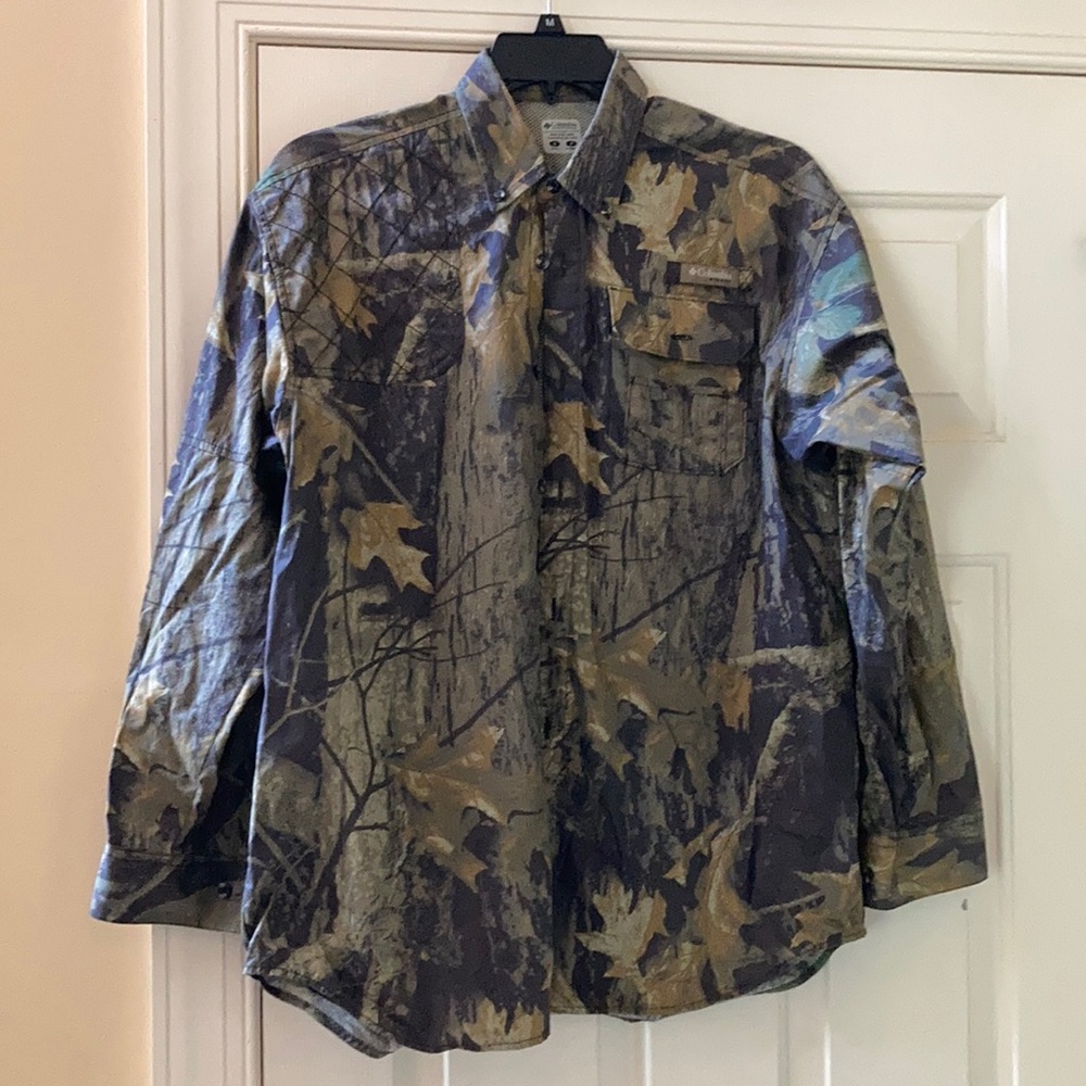 Men’s Columbia hunting shirt